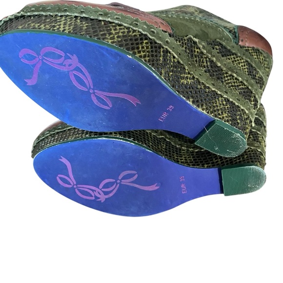 Poetic License Wild Safari Green Brown Leather Oxford Wedge Platform Heels 39 - Picture 7 of 10